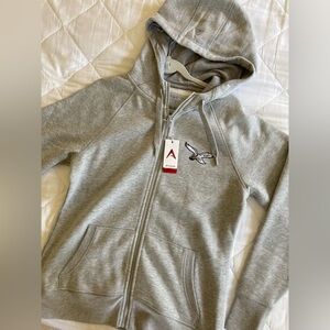 NWT Women’s NFL Eagles sweatshirt. Size large